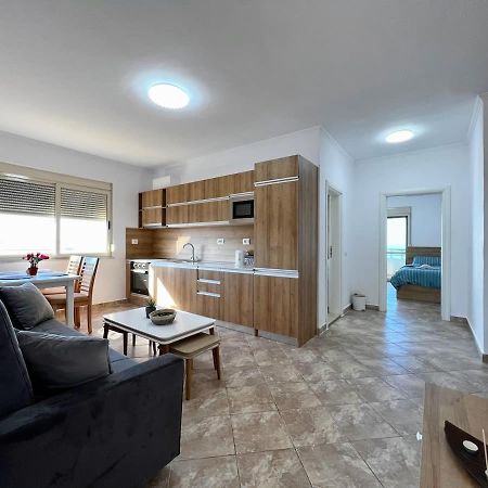 Divine 642 Apartment Durres Bagian luar foto