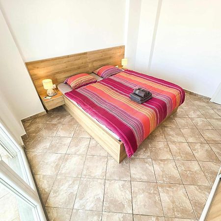 Divine 642 Apartment Durres Bagian luar foto