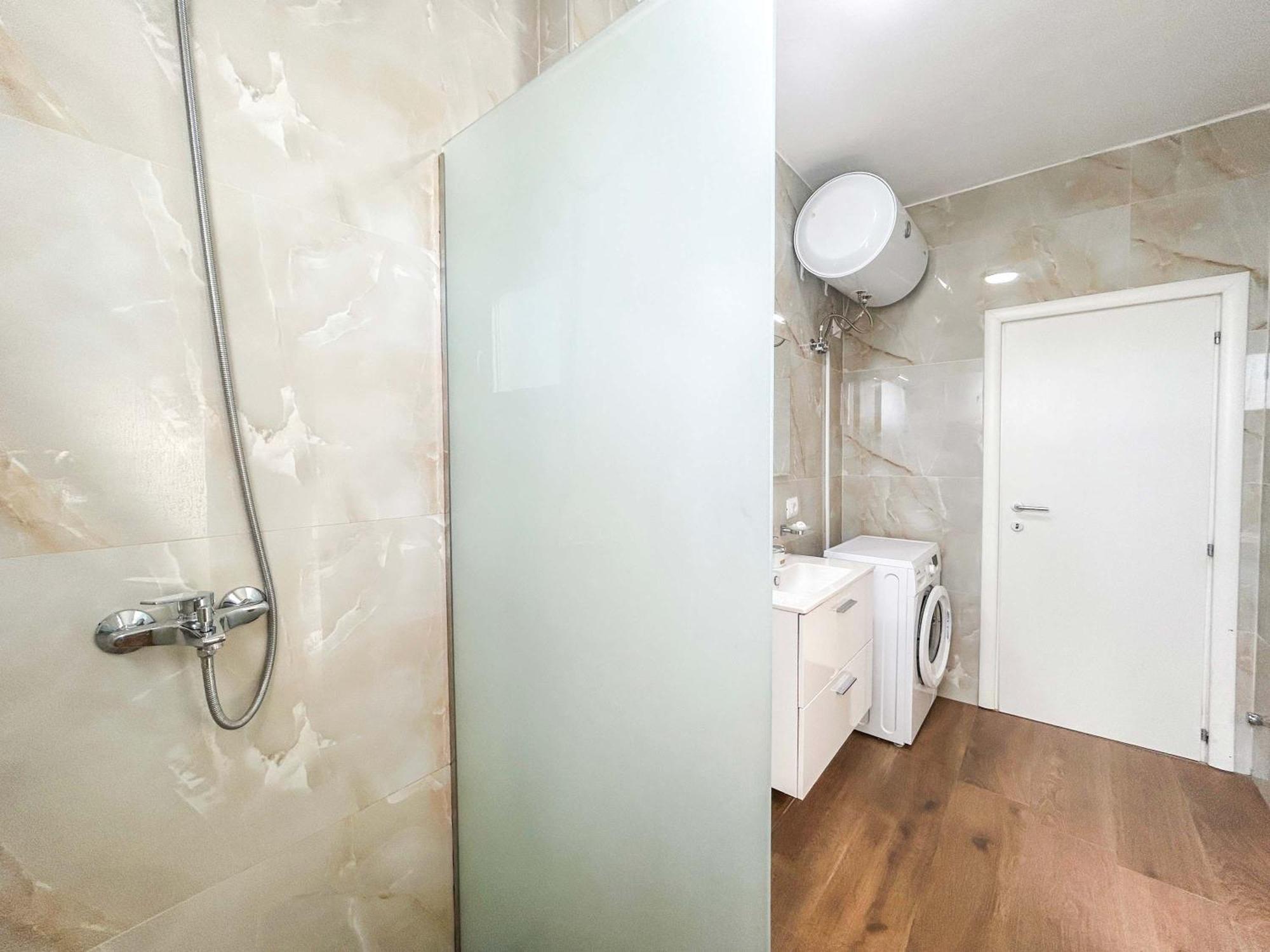 Divine 642 Apartment Durres Bagian luar foto